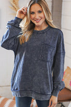 Load image into Gallery viewer, Blackberry Acid Wash Cotton Pullover with Side Pockets