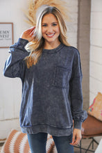 Load image into Gallery viewer, Blackberry Acid Wash Cotton Pullover with Side Pockets