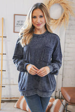Load image into Gallery viewer, Blackberry Acid Wash Cotton Pullover with Side Pockets