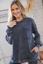 Load image into Gallery viewer, Blackberry Acid Wash Cotton Pullover with Side Pockets