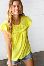 Load image into Gallery viewer, Yellow Wide Rib Frilled Short Sleeve Yoke Top