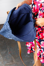 Load image into Gallery viewer, Blue Braided Raffia Circle Lined Tote Bag