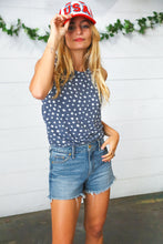 Load image into Gallery viewer, USA Glitter Star USA Snap Back Mesh Trucker Cap