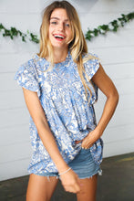 Load image into Gallery viewer, Blue &amp; Ivory Paisley Mock Neck Flutter Sleeve Top
