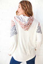 Load image into Gallery viewer, Mauve &amp; Grey Leopard Chevron Color Block Hoodie
