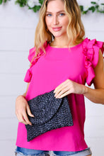 Load image into Gallery viewer, Black Woven Raffia Flap Closure Clutch Bag