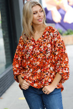 Load image into Gallery viewer, Rust Floral Print V Neck Woven Top