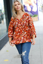 Load image into Gallery viewer, Rust Floral Print V Neck Woven Top