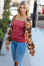 Load image into Gallery viewer, Marsala Rib Floral Bubble Sleeve Slim Fit Top