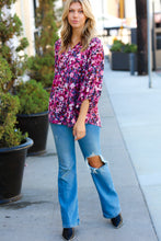 Load image into Gallery viewer, Purple Floral Print V Neck Woven Top