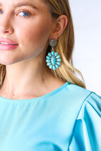 Load image into Gallery viewer, Vintage Style Turquoise Stone Floral Drop Earrings