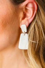 Load image into Gallery viewer, Off White Rectangle Geometric Dangle Earrings