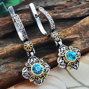 S925 Hylanbao Court Earrings