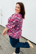 Load image into Gallery viewer, Purple Floral Print V Neck Woven Top