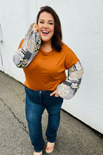 Load image into Gallery viewer, Ginger Hacci Drop Shoulder Paisley Bubble Sleeve Top