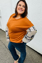 Load image into Gallery viewer, Ginger Hacci Drop Shoulder Paisley Bubble Sleeve Top