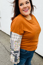 Load image into Gallery viewer, Ginger Hacci Drop Shoulder Paisley Bubble Sleeve Top