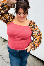 Load image into Gallery viewer, Marsala Rib Floral Bubble Sleeve Slim Fit Top