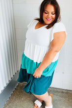 Load image into Gallery viewer, Seafoam &amp; Emerald Tiered Frill Sleeve Midi Dress