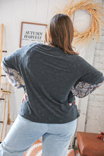 Load image into Gallery viewer, Grey Distressed Twofer Ethnic Thumbhole Top