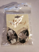 Load image into Gallery viewer, Buffalo Plaid Snowflake Earrings - Unique Inspirations by Tracy and Anna