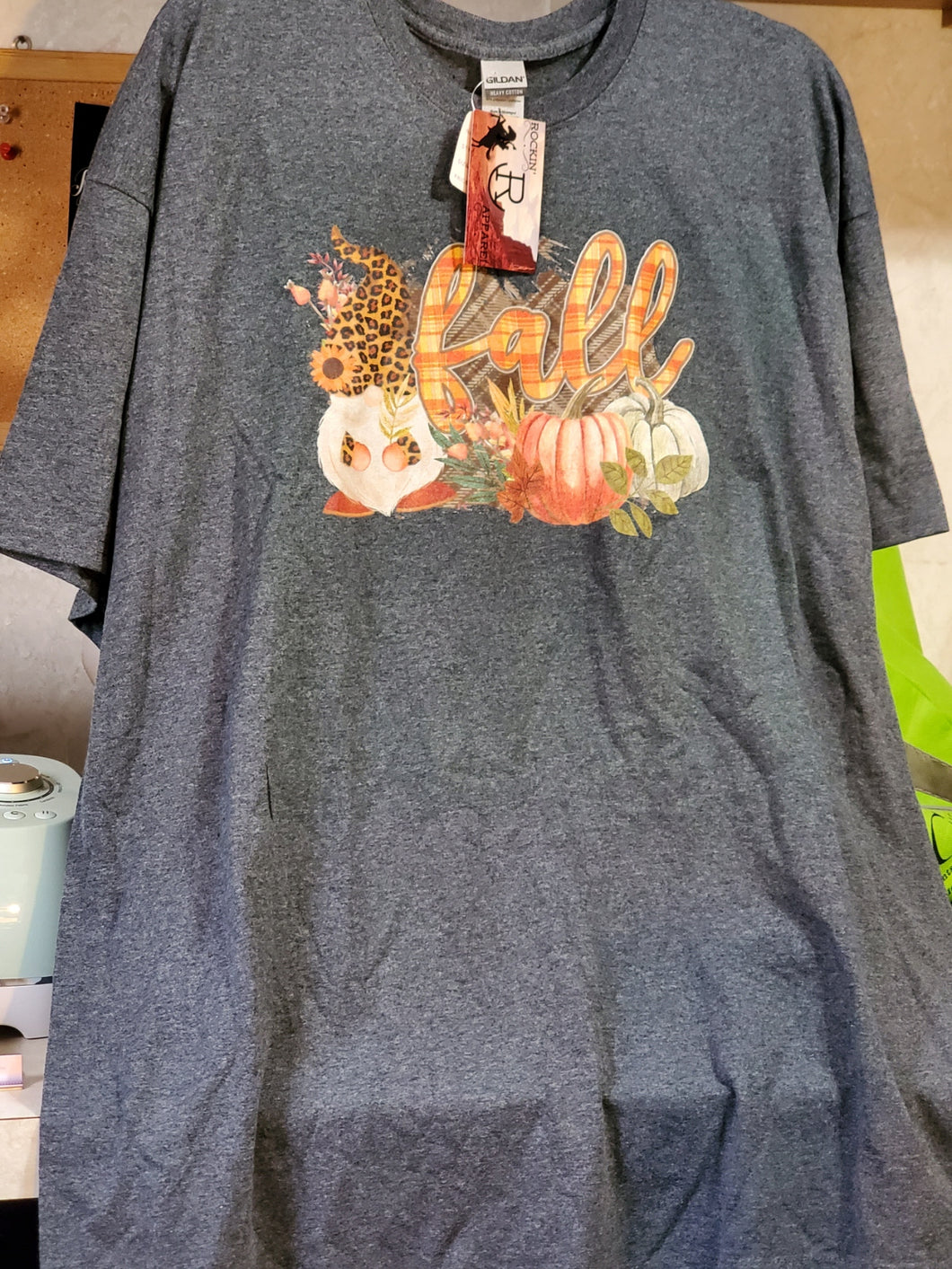 FALL GNOME T-SHIRT - Unique Inspirations by Tracy and Anna
