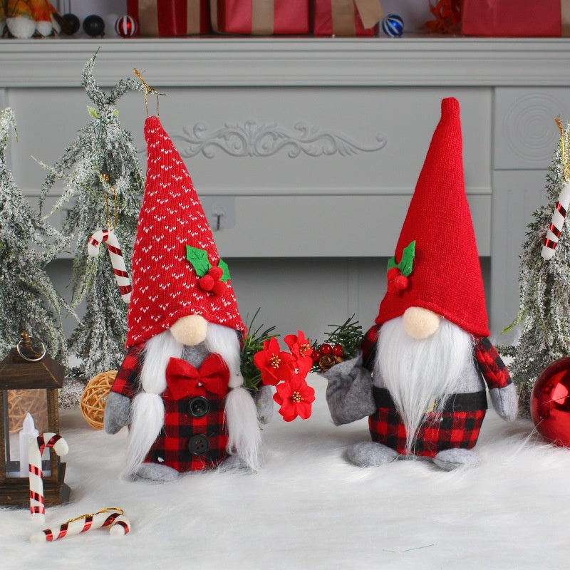 Christmas Checkered Gnome Set