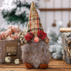 Christmas Hiding Eyes Gnome - Unique Inspirations by Tracy and Anna