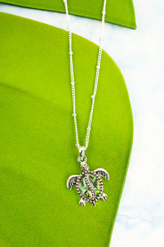 WAIKIKI BEACH ABALONE TURTLE NECKLACE