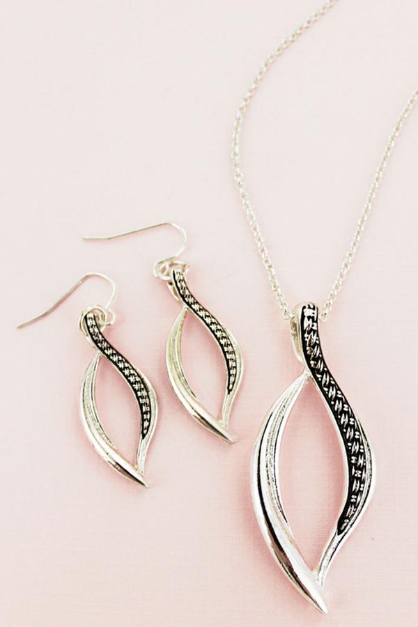 Silvertone Basket Weave Textured Marquise Pendant Necklace and Earring Set - Unique Inspirations by Tracy and Anna