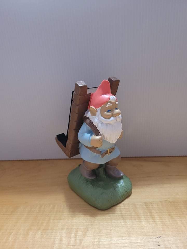 Gnome Cellphone Holder - Unique Inspirations by Tracy and Anna